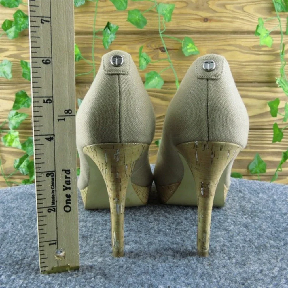 Tahari Sophia‎ Women Platform Heel Shoes Brown Fabric Size 8.5 Medium